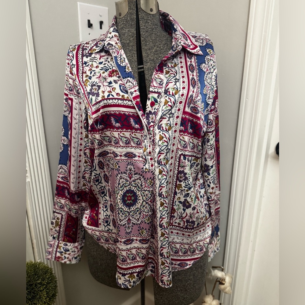Women’s Joie Multicolored Floral Button Front Blouse size Medium